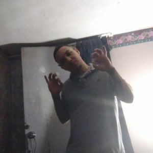 Meet your Posher, Derrick